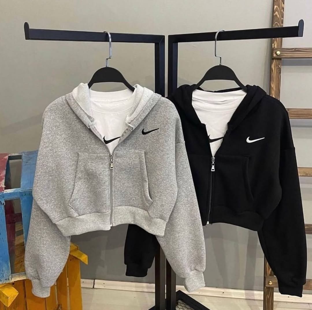 Nike Oversize Kalıp Fermuarlı Hırka