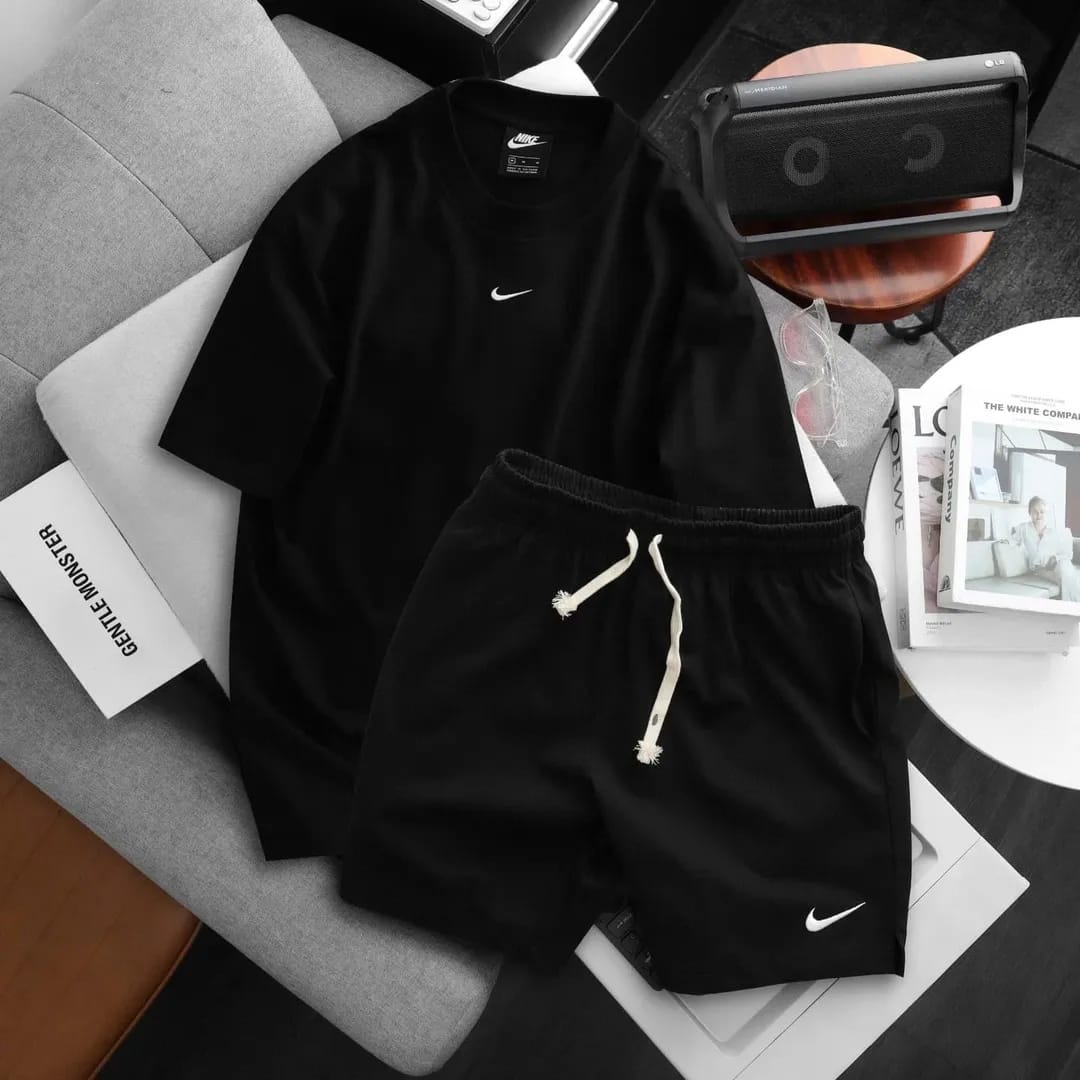 NIKE SIYAH  KOMBİN TİŞÖRT + ŞORT  OVERSİZE YENİ SEZON